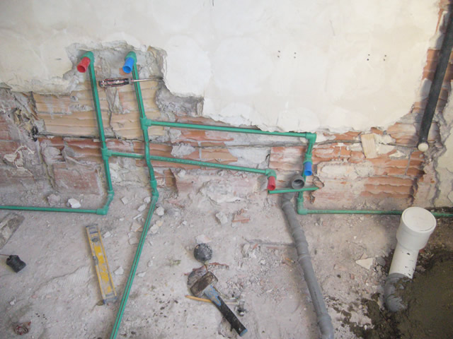 Rifare il bagno a roma e provincia, preventivo e sopralluogo ... Impianti elettrici e idraulici